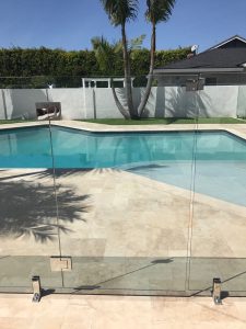 pool fencing gate copy
