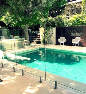 frameless-glass-fencing-4