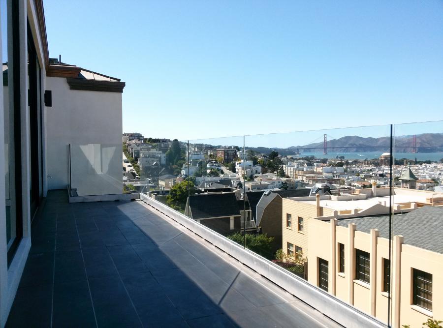 glass railing base shoe balcony