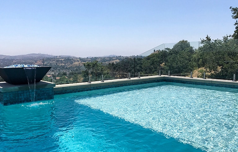 glass pool fences 5-min
