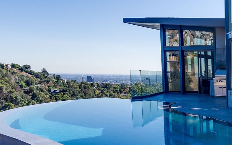 glass railing value 4-min