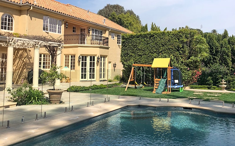 pool fencing 1-min