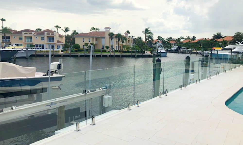 , Summer Spotlight: 10 Glass Pool Fence Ideas to Inspire