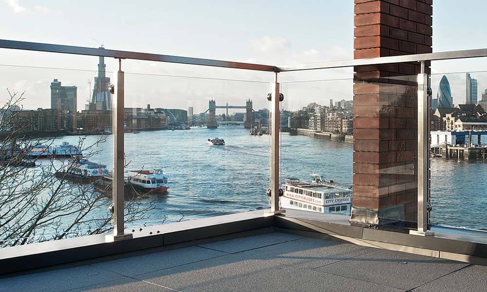 glass railing_multifamily-min