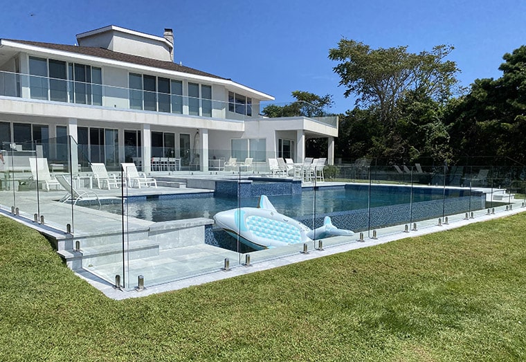 glass pool fence design